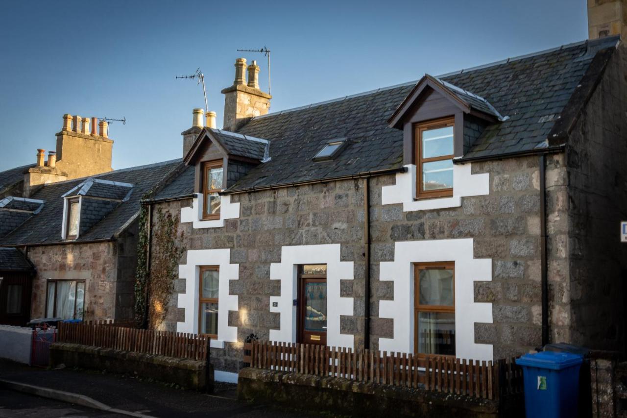 Hill Street Haven Villa - Inverness — Photos 2